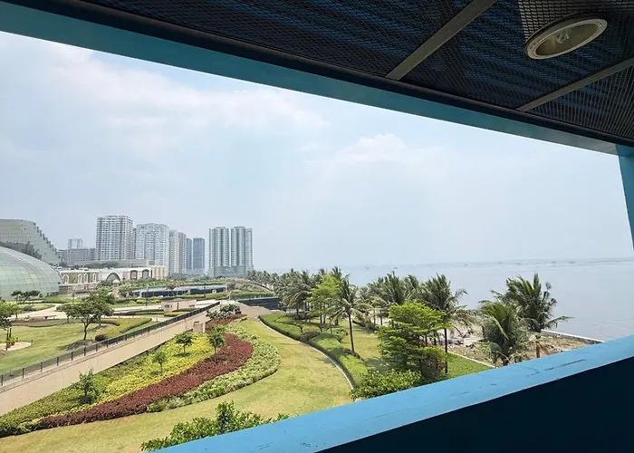 View Corner In Bayshore 2