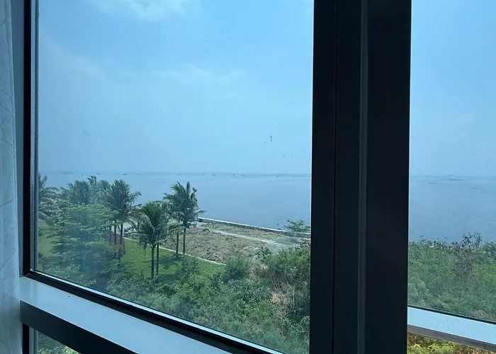 View Corner In Bayshore 2